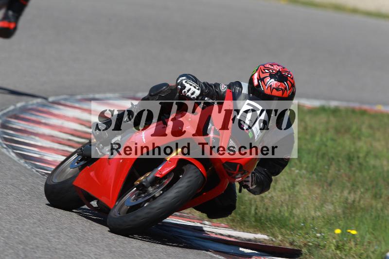 /Archiv-2022/07 16.04.2022 Speer Racing ADR/Instruktorengruppe/76